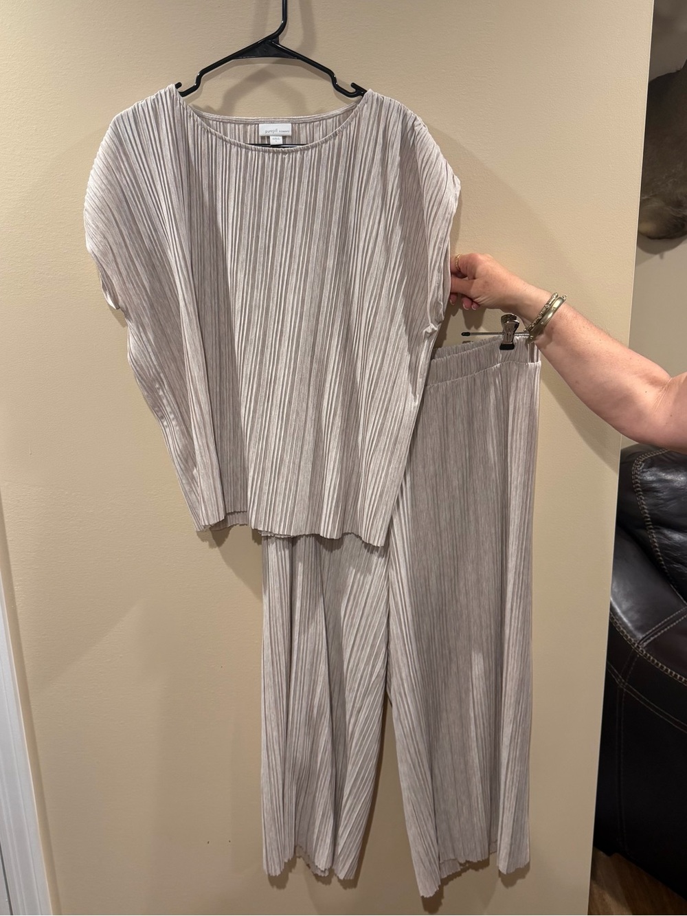J. Jill Taupe 2-Piece Short Sleeve Top & Pants
